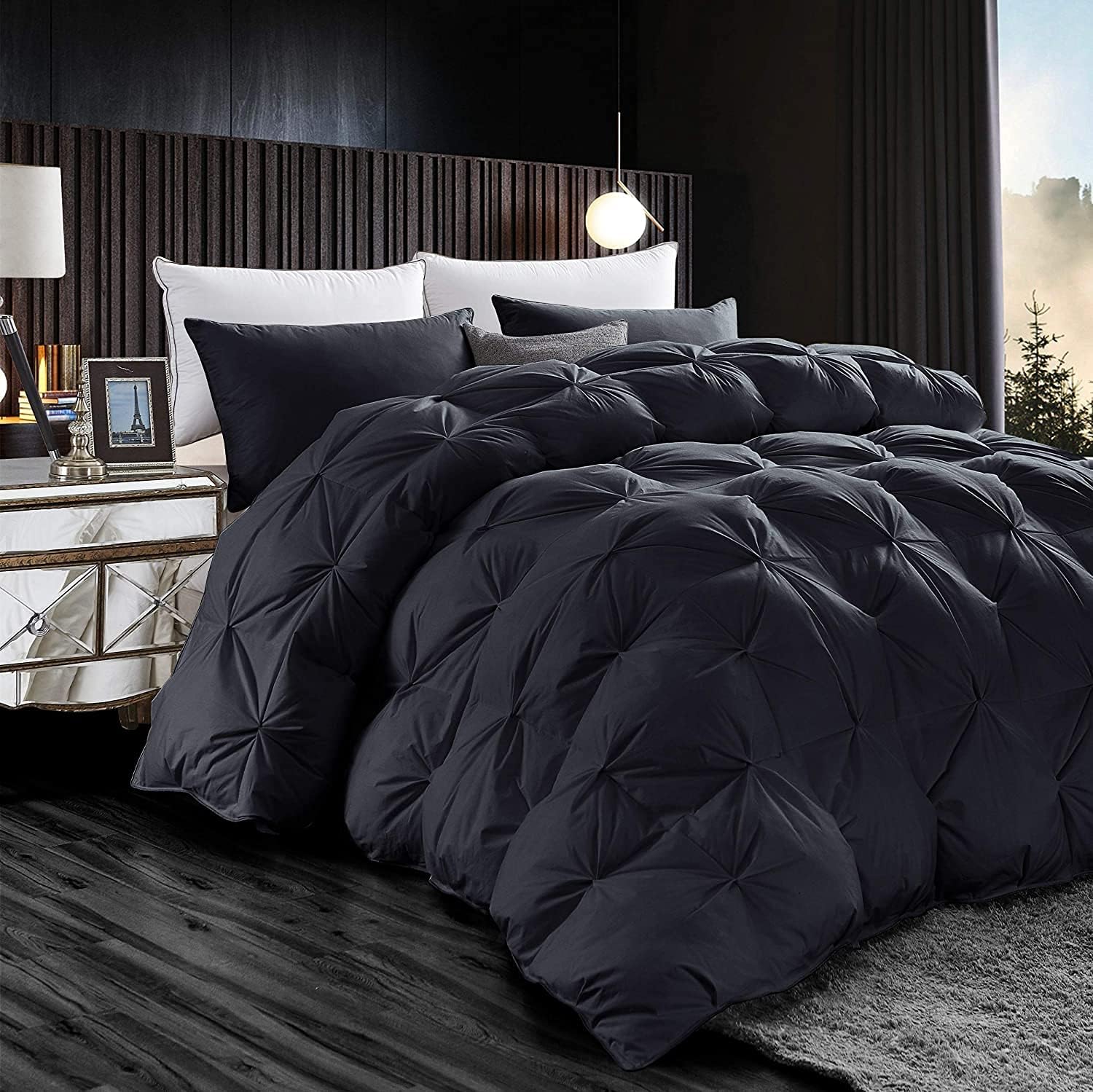 Luxurious All-Season Goose Down Feather Fiber Comforter Queen Size Duvet Insert, Exquisite Black Pinch Pleat Design, Premium Baffle Box, 100% Egyptian Cotton Cover, 65 oz. Fill Weight, Black